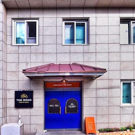 The Road Hotel Seoul Bagian luar foto