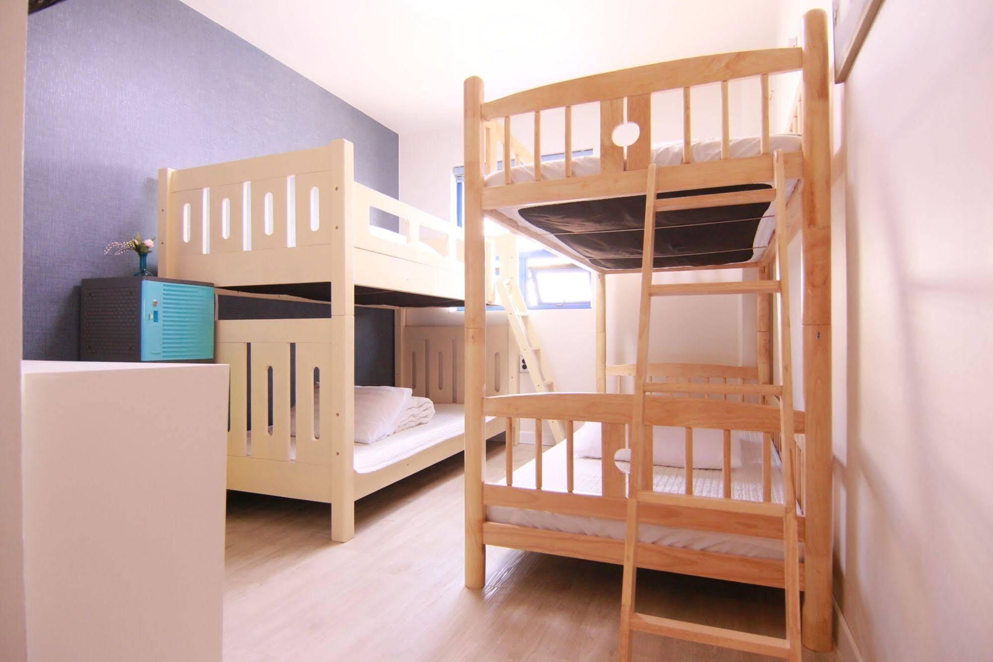 The Road Hotel Seoul Bagian luar foto